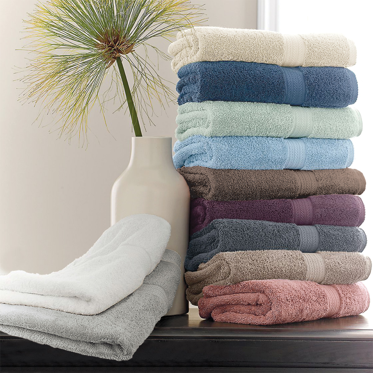 https://rizonhome.com/wp-content/uploads/2020/04/CH-Towel-RENAISSANCE-Lifestyle-A.jpg